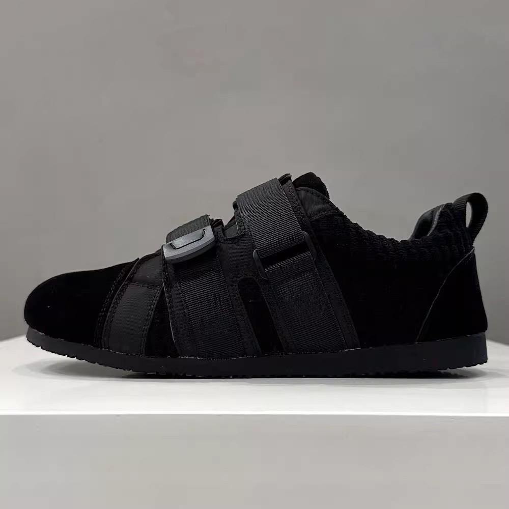 Знаменитая мужская обувь красивая обувь-слипоны на липучке простая обувь-хлеб 14 44 чёрный
Знаменитая мужская обувь красивая обувь-слипоны на липучке простая обувь-хлеб 14 44 чёрный