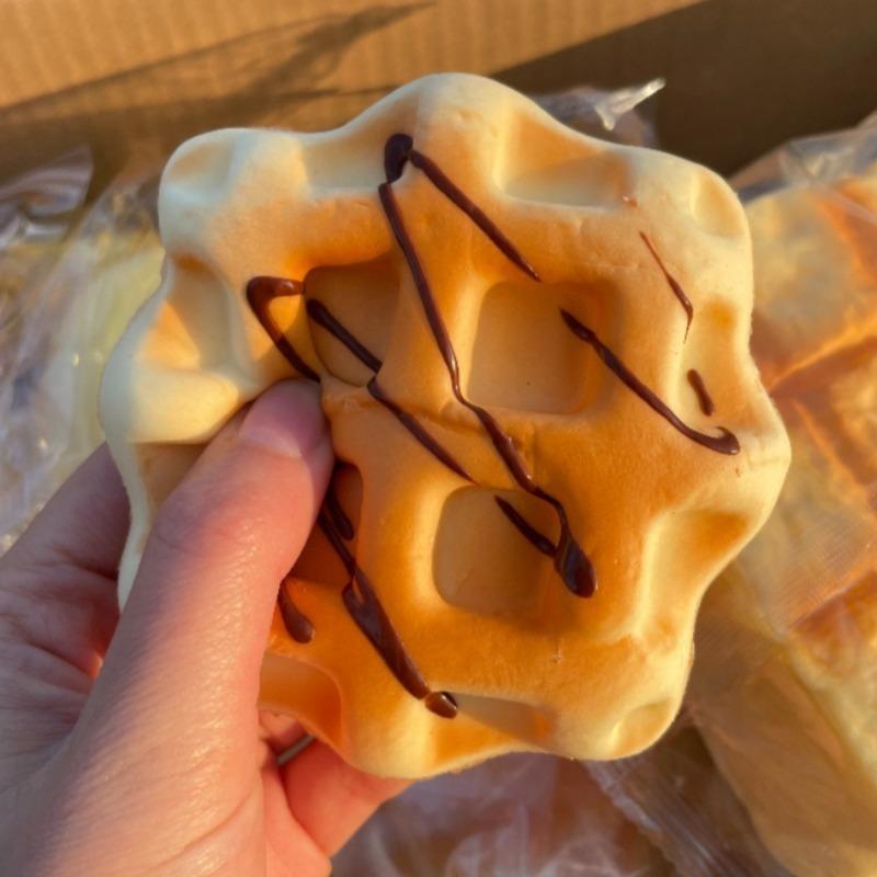 Milk Aroma Waffle Squishy Toy, Super Soft Bread Squeeze, Simulated Food Anti-Stress Fidget for Adults United States
Milk Aroma Waffle Squishy Toy, Super Soft Bread Squeeze, Simulated Food Anti-Stress Fidget for Adults United States