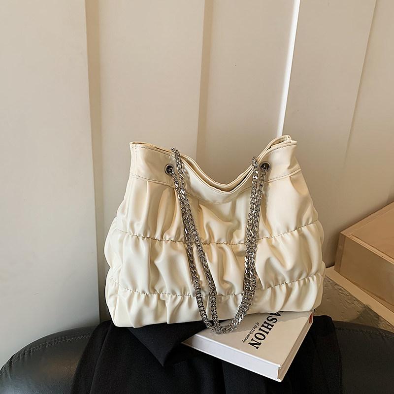 Large Capacity Pleated Chain One Shoulder Bag for Women 2026 New Texture Soft PU Handbags Versatile Commuter Underarm Bags (30cm<Max Length<50cm) бежевый
Large Capacity Pleated Chain One Shoulder Bag for Women 2026 New Texture Soft PU Handbags Versatile Commuter Underarm Bags (30cm<Max Length<50cm) бежевый