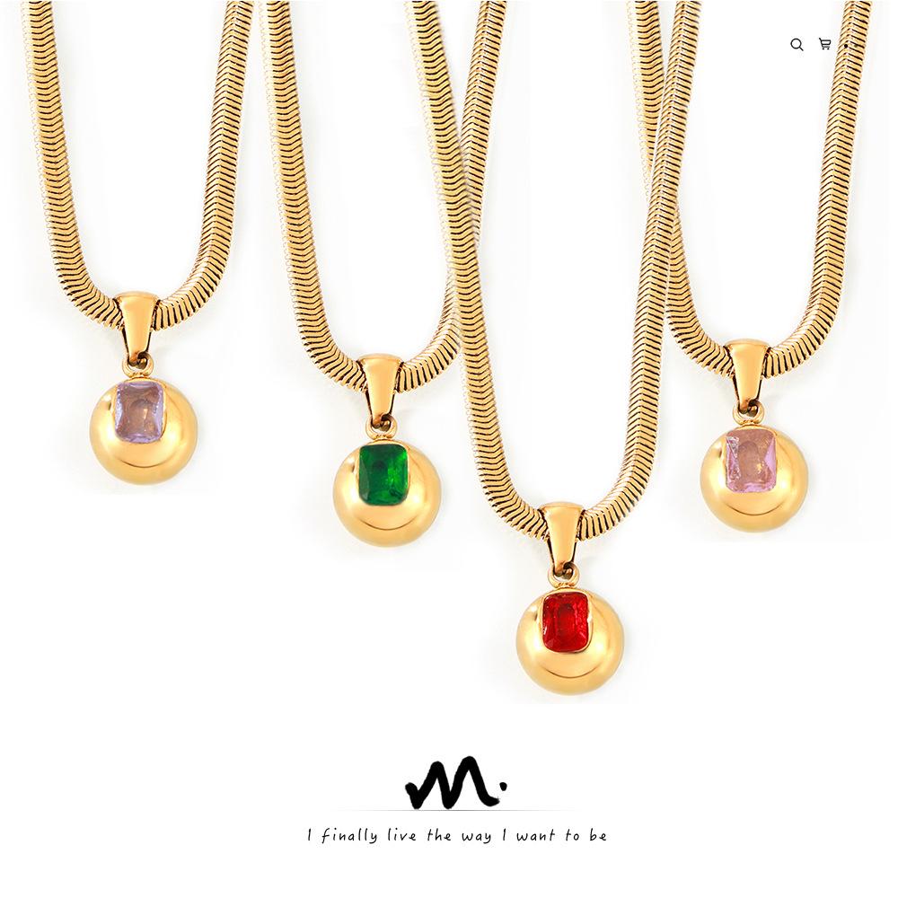 Korean Minimalist Titanium Steel Necklace with Zircon-Inlaid Round Pendant and Blade Chain Design.
Korean Minimalist Titanium Steel Necklace with Zircon-Inlaid Round Pendant and Blade Chain Design.