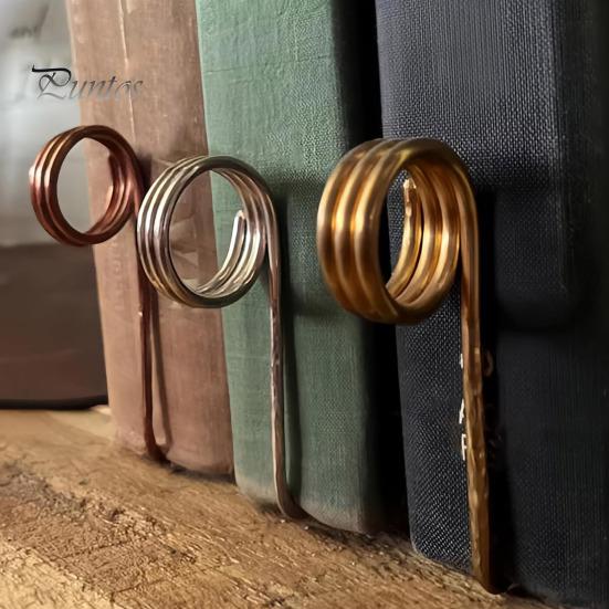 Закладка для книг Thumbbook, металлическая, минималистичная, держатель для страниц из металла, предотвращает усталость пальцев, кольцо для закладки страниц книги серебряный
Закладка для книг Thumbbook, металлическая, минималистичная, держатель для страниц из металла, предотвращает усталость пальцев, кольцо для закладки страниц книги серебряный
