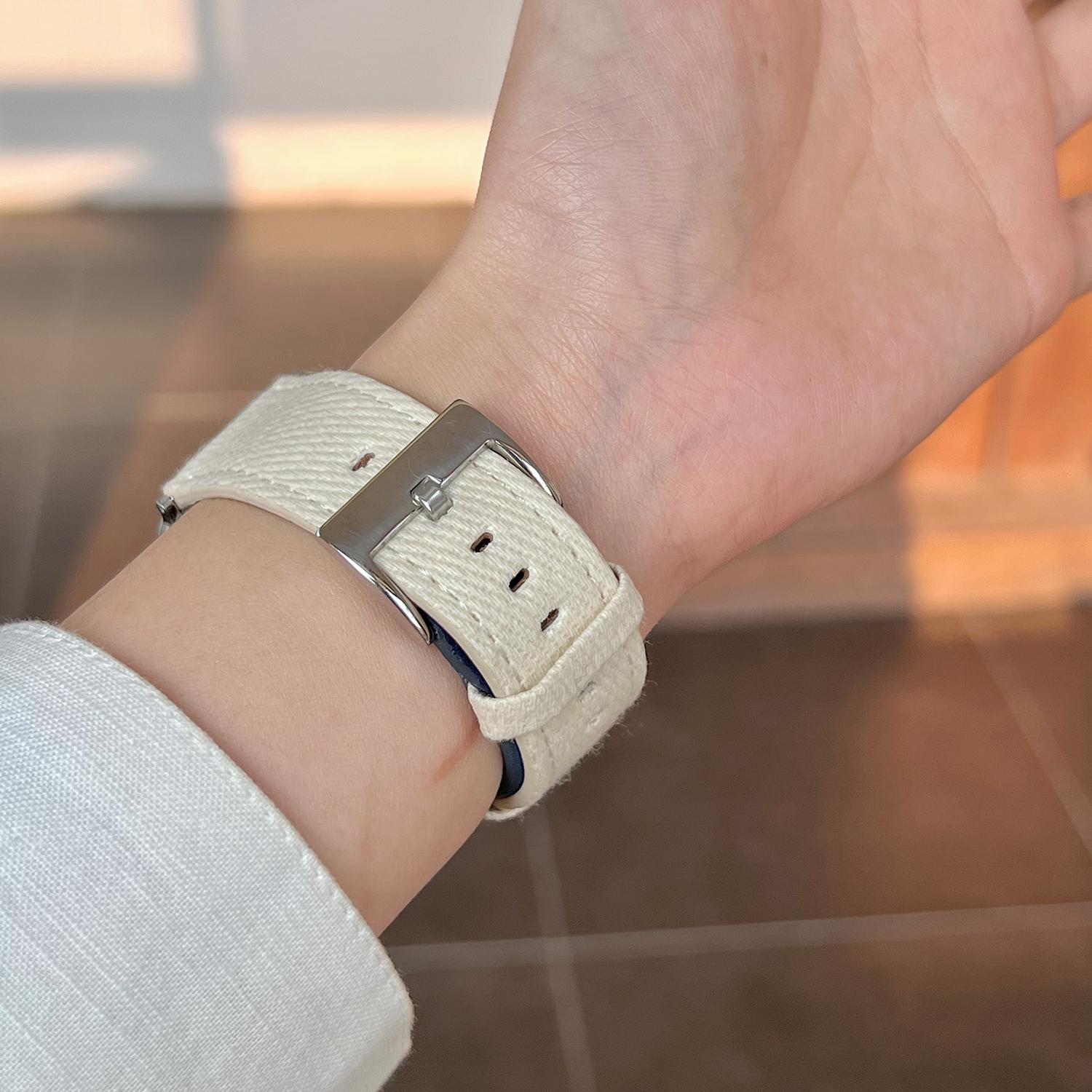 Splicing Color Watch Band for Apple Watch Series 10 9 8 7 SE 6 5 4 3 2 1 42mm 41mm 40mm 38mm Suede+Denim Wrist Strap White+Red
Splicing Color Watch Band for Apple Watch Series 10 9 8 7 SE 6 5 4 3 2 1 42mm 41mm 40mm 38mm Suede+Denim Wrist Strap White+Red