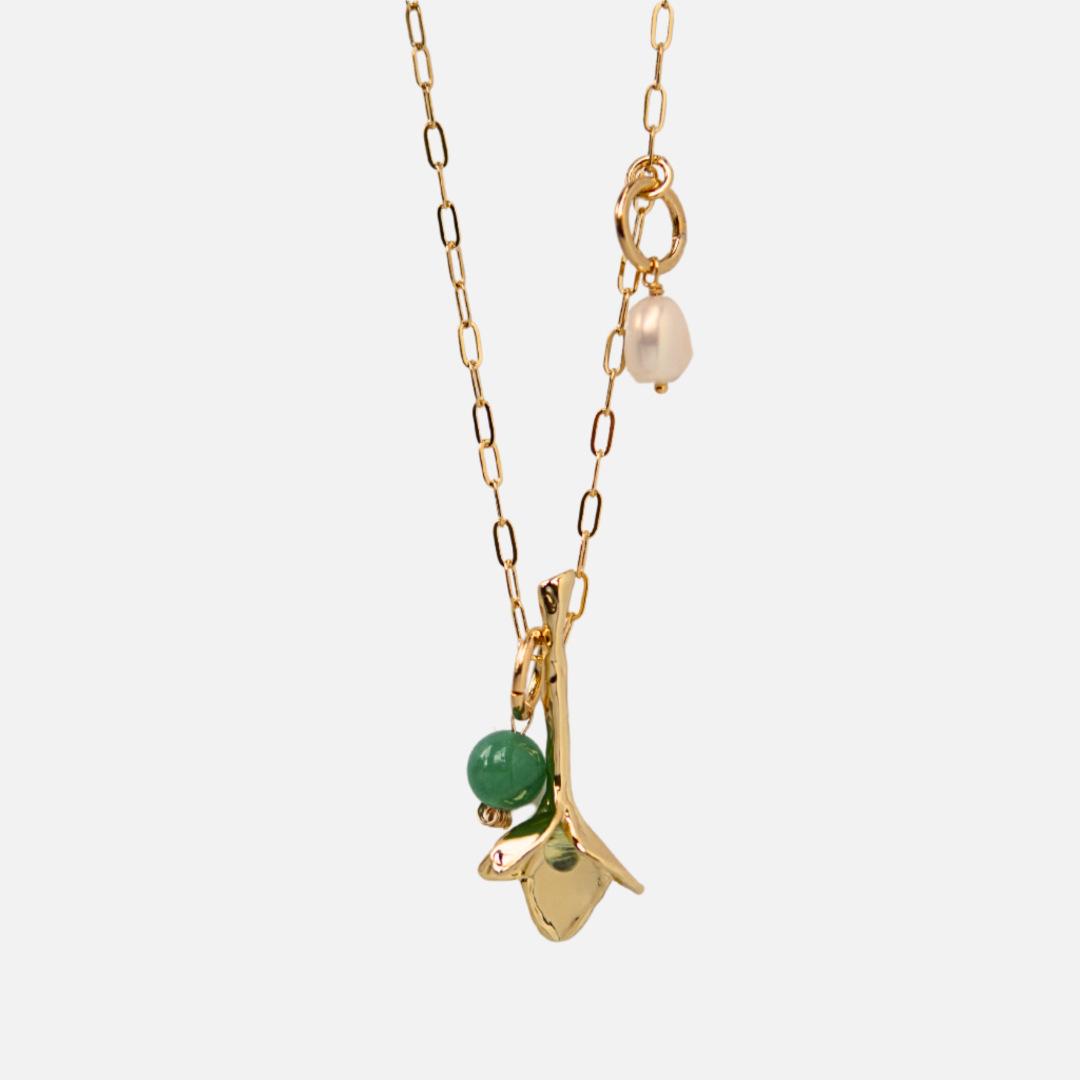 Green Bead Flower Pendant Necklace Niche Dly Pendant Necklace Collarbone Chain Electroplating 18K Gold Color Retention
Green Bead Flower Pendant Necklace Niche Dly Pendant Necklace Collarbone Chain Electroplating 18K Gold Color Retention