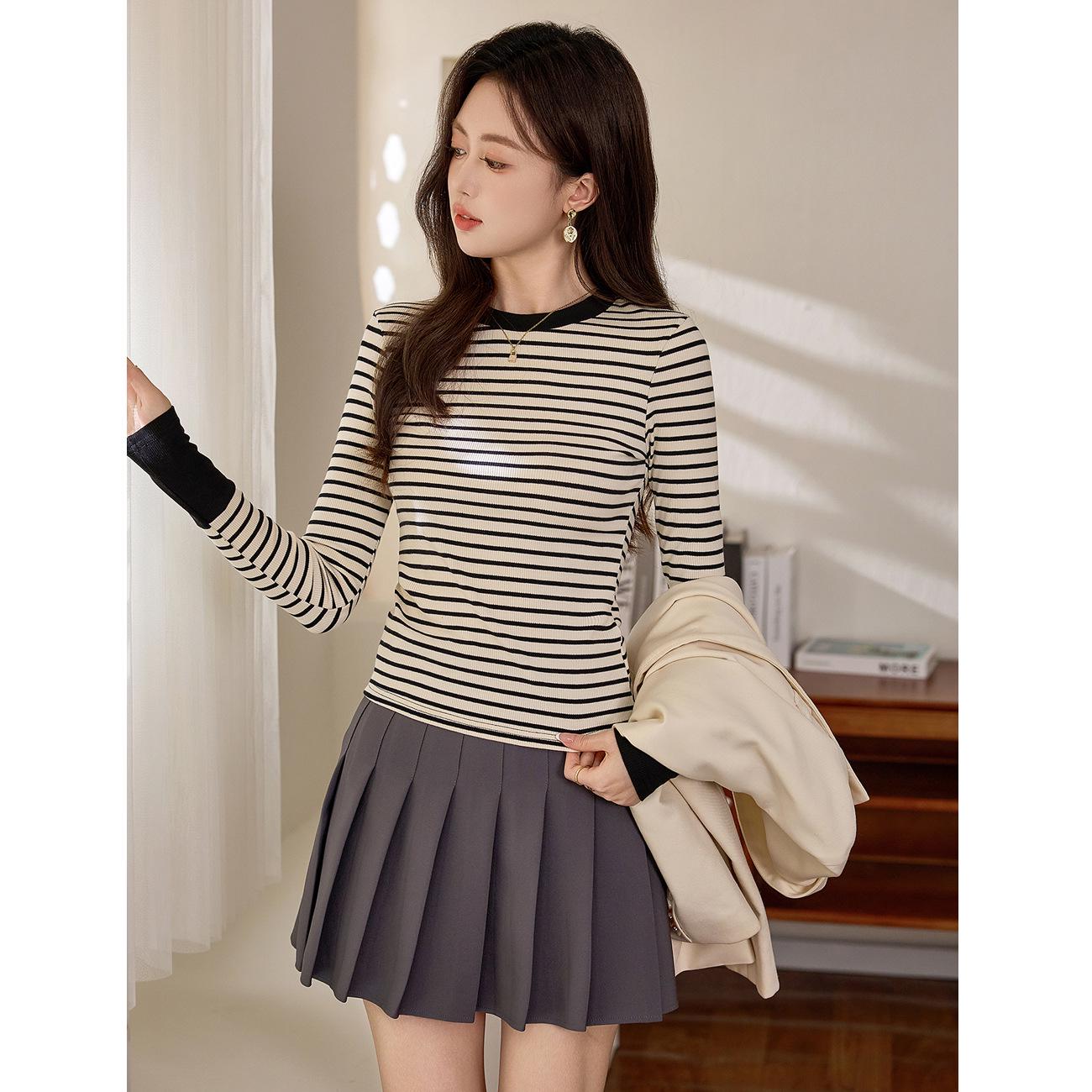 Премиальная футболка в полоску с цветными блоками: Женский топ с длинным рукавом из чистого хлопка для моды Осень/Зима 2025 XXL
Премиальная футболка в полоску с цветными блоками: Женский топ с длинным рукавом из чистого хлопка для моды Осень/Зима 2025 XXL