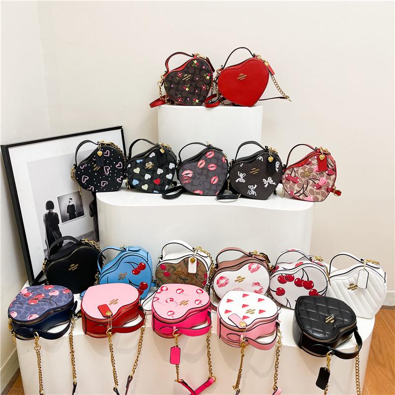 Женская сумка на плечо в форме сердца с принтом вишни - Высококлассная универсальная модная сумочка Diamond Black
Женская сумка на плечо в форме сердца с принтом вишни - Высококлассная универсальная модная сумочка Diamond Black