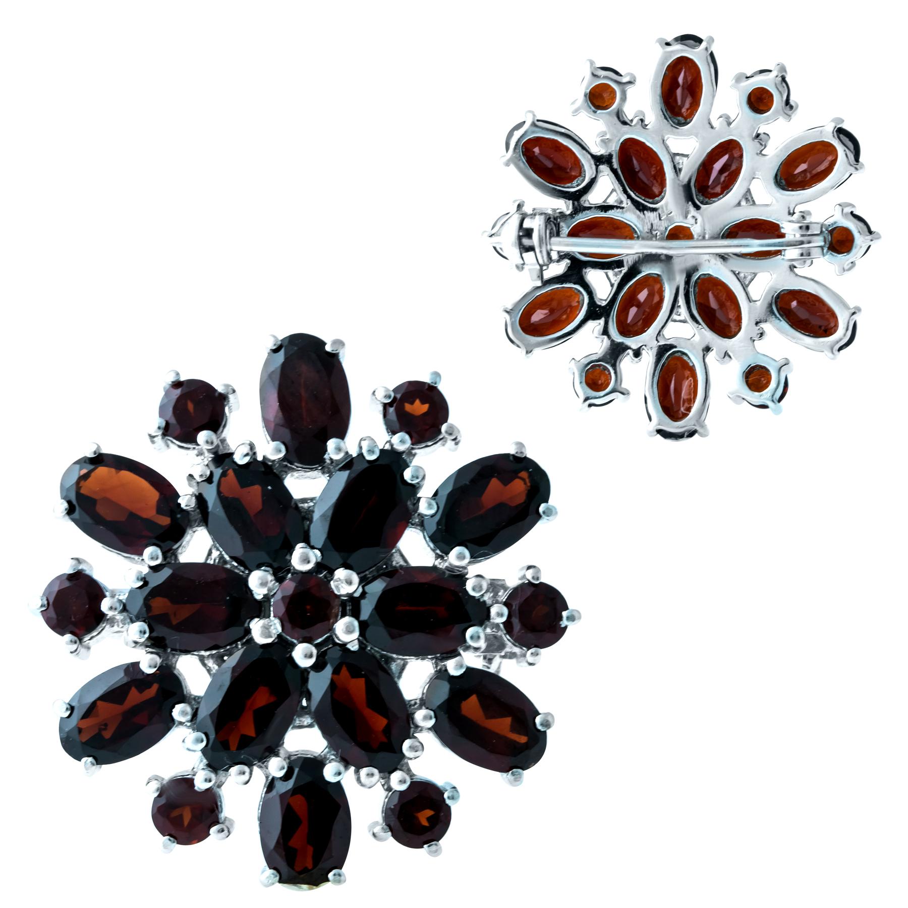 Срібна брошка з натуральним гранатом 7.25ct (1914137) темні цукерки apple червоний колір
Срібна брошка з натуральним гранатом 7.25ct (1914137) темні цукерки apple червоний колір