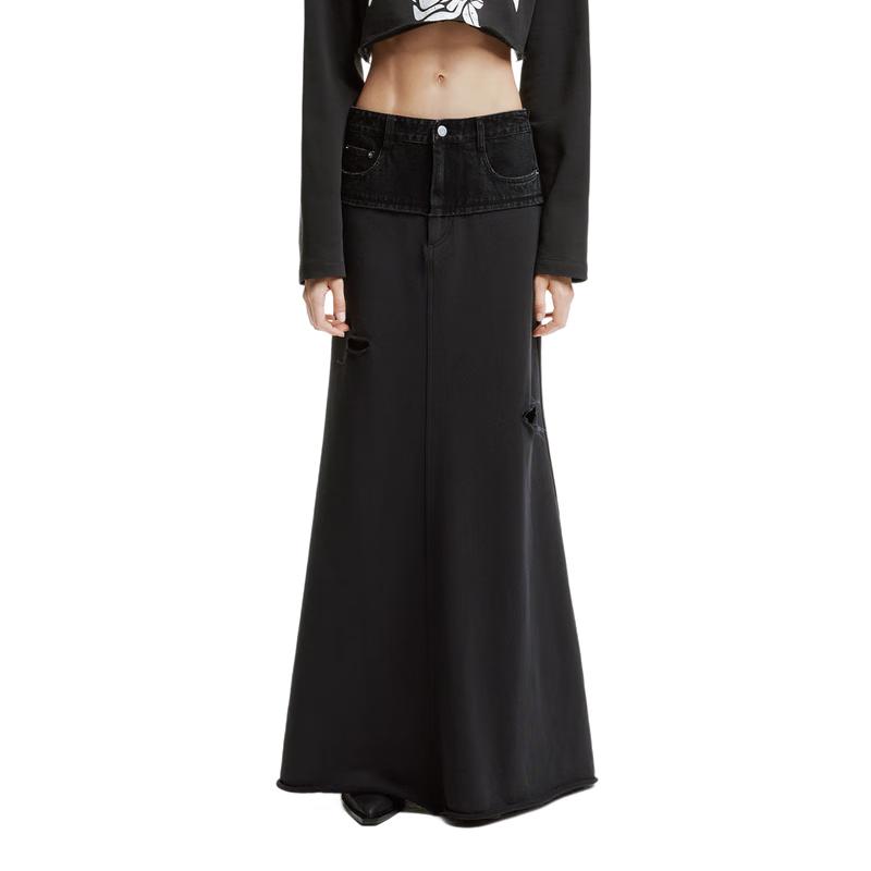 MO&Co. Low-Waist Denim Ripped Fishtail Skirt
MO&Co. Low-Waist Denim Ripped Fishtail Skirt