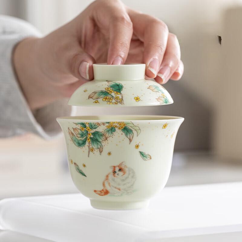 Changqi Osmanthus Cat Portable Ceramic Tea Set
Changqi Osmanthus Cat Portable Ceramic Tea Set