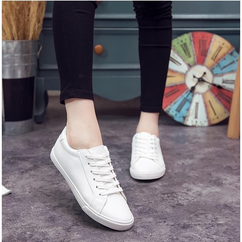 Leather white shoes women s single shoes student pure white low-top casual shoes versatile flat-soled classic women s shoes 35 белый
Leather white shoes women s single shoes student pure white low-top casual shoes versatile flat-soled classic women s shoes 35 белый