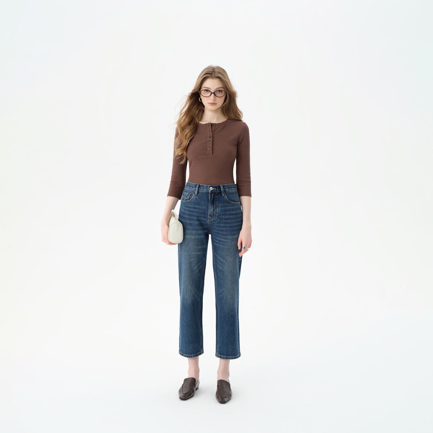 Spring 2026 Slim Straight-Leg High-Waist Pants in Two Colors for a Flattering Fit for Shorter Figures 27
Spring 2026 Slim Straight-Leg High-Waist Pants in Two Colors for a Flattering Fit for Shorter Figures 27
