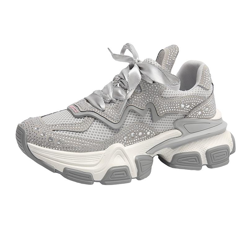 Модные кроссовки высшего качества женские кеды для скейтбординга новые женские лоферы со стразами на платформе блестящие женские повседневные туфли с кристаллами Париж 36 серый
Модные кроссовки высшего качества женские кеды для скейтбординга новые женские лоферы со стразами на платформе блестящие женские повседневные туфли с кристаллами Париж 36 серый