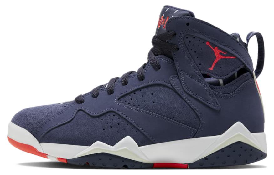 Air Jordan 7 Retro Quai 54 DV0577-500 44
Air Jordan 7 Retro Quai 54 DV0577-500 44