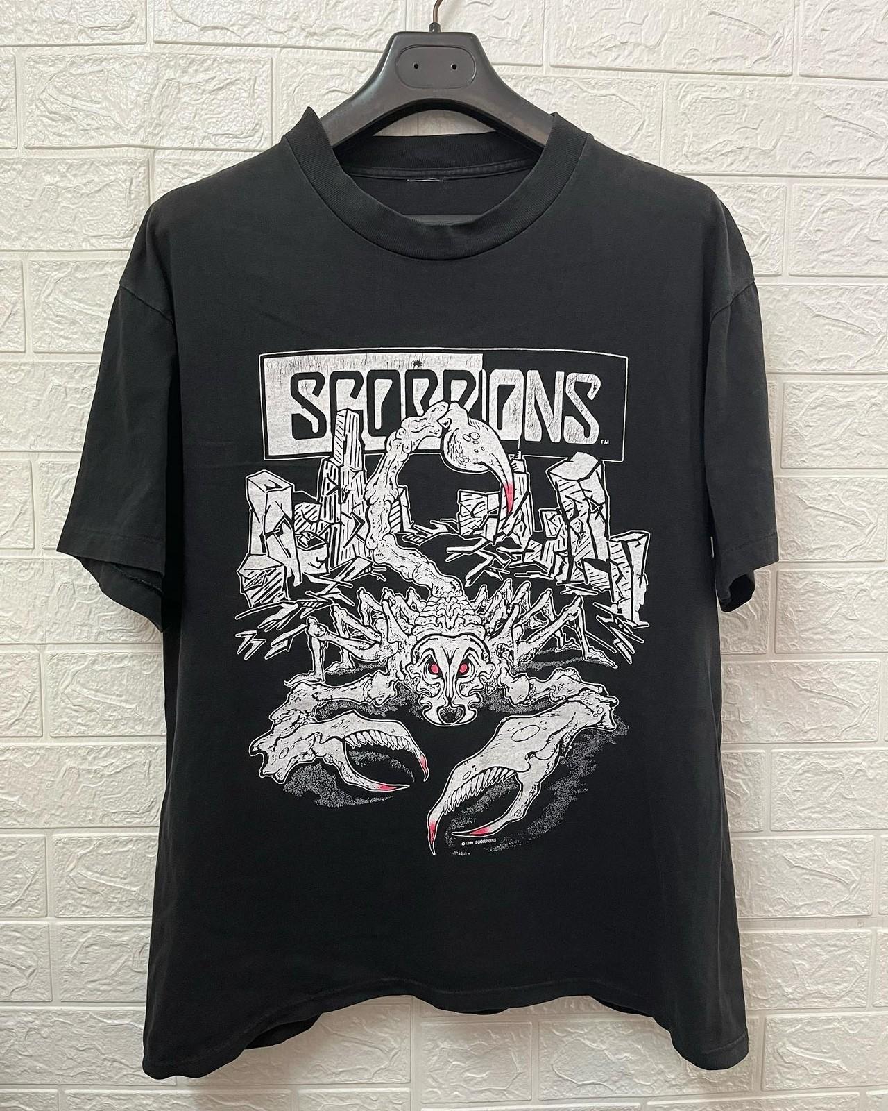 1990-91 Scorpions Tease Me Please Me Tour Band Unisex Tshirt S-5XL WA2580 Unisex T-Shirt M
1990-91 Scorpions Tease Me Please Me Tour Band Unisex Tshirt S-5XL WA2580 Unisex T-Shirt M