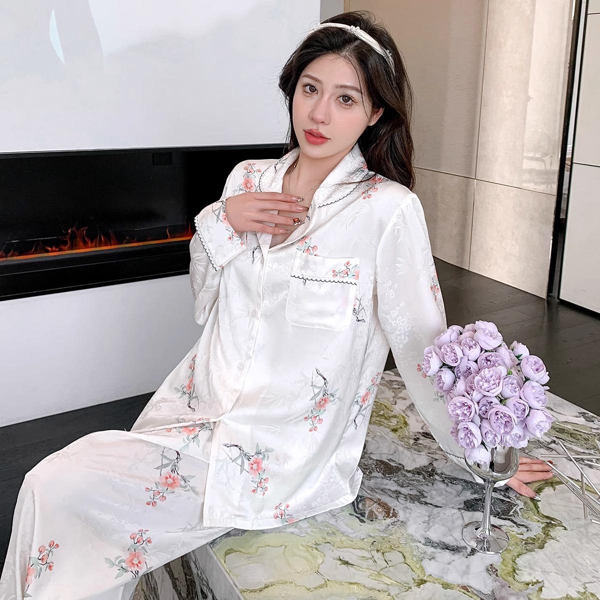 Весенние и осенние женские пижамы с длинными рукавами, высококачественная домашняя одежда с принтом, летняя тонкая XL белый
Весенние и осенние женские пижамы с длинными рукавами, высококачественная домашняя одежда с принтом, летняя тонкая XL белый