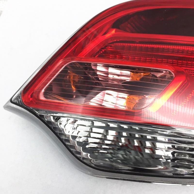 Changan Benben 2014 Rear Tail Light Assembly Standard, Passenger Side
Changan Benben 2014 Rear Tail Light Assembly Standard, Passenger Side