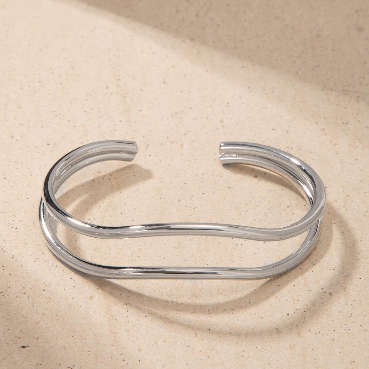 Мода INS Интернет знаменитости дизайн латунь 18K золото гладкое открытие женский браслет простой нерегулярный браслет серебряный
Мода INS Интернет знаменитости дизайн латунь 18K золото гладкое открытие женский браслет простой нерегулярный браслет серебряный