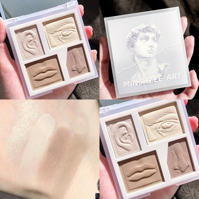 Глянцевый контурный диск, один диск с блестками, осветление лица, тонкие блестящие тени для носа, сетка, красный матовый макияж
Глянцевый контурный диск, один диск с блестками, осветление лица, тонкие блестящие тени для носа, сетка, красный матовый макияж