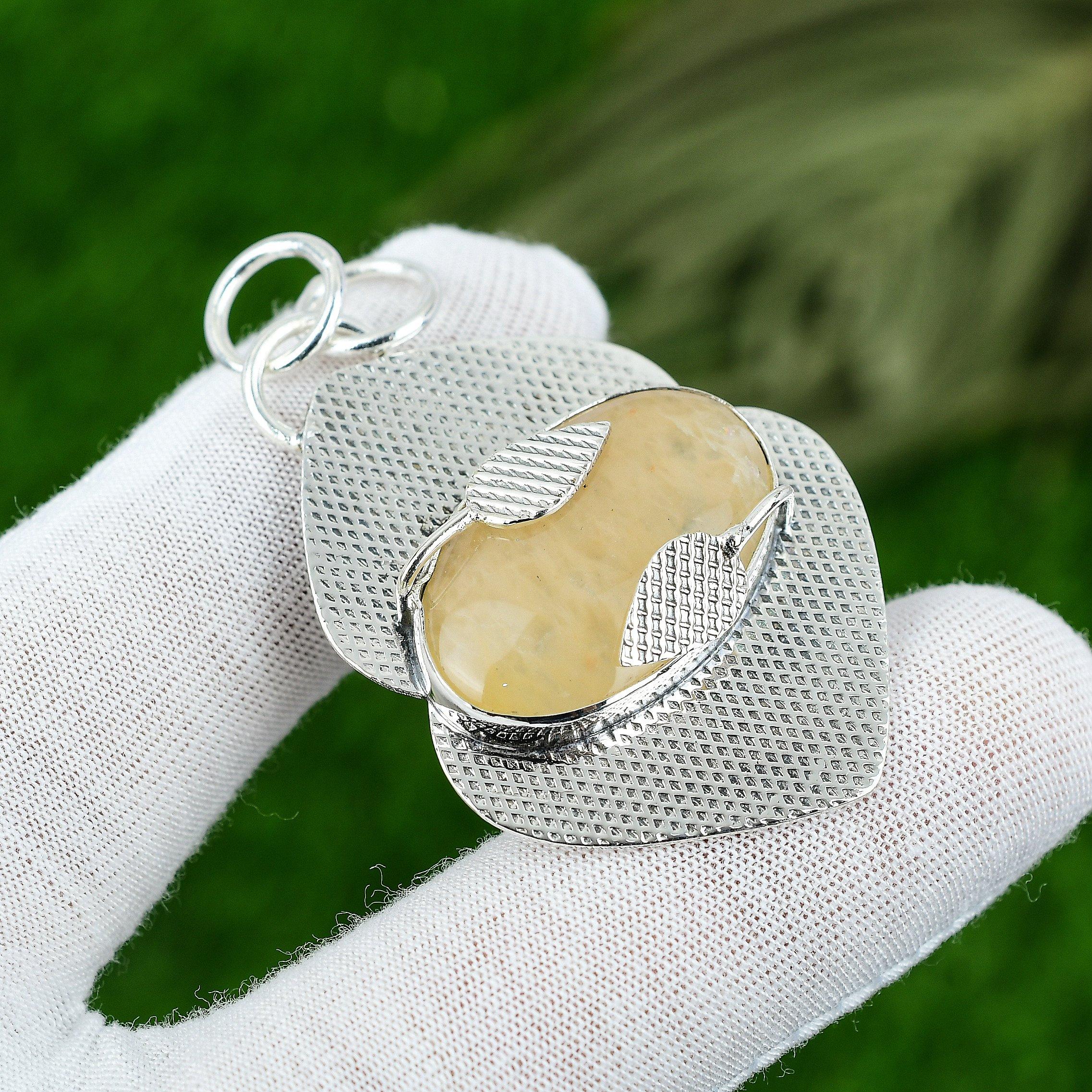 Gift For Her 925 Sterling Silver Natural Plume Agate Gemstone Jewelry Pendant
Gift For Her 925 Sterling Silver Natural Plume Agate Gemstone Jewelry Pendant