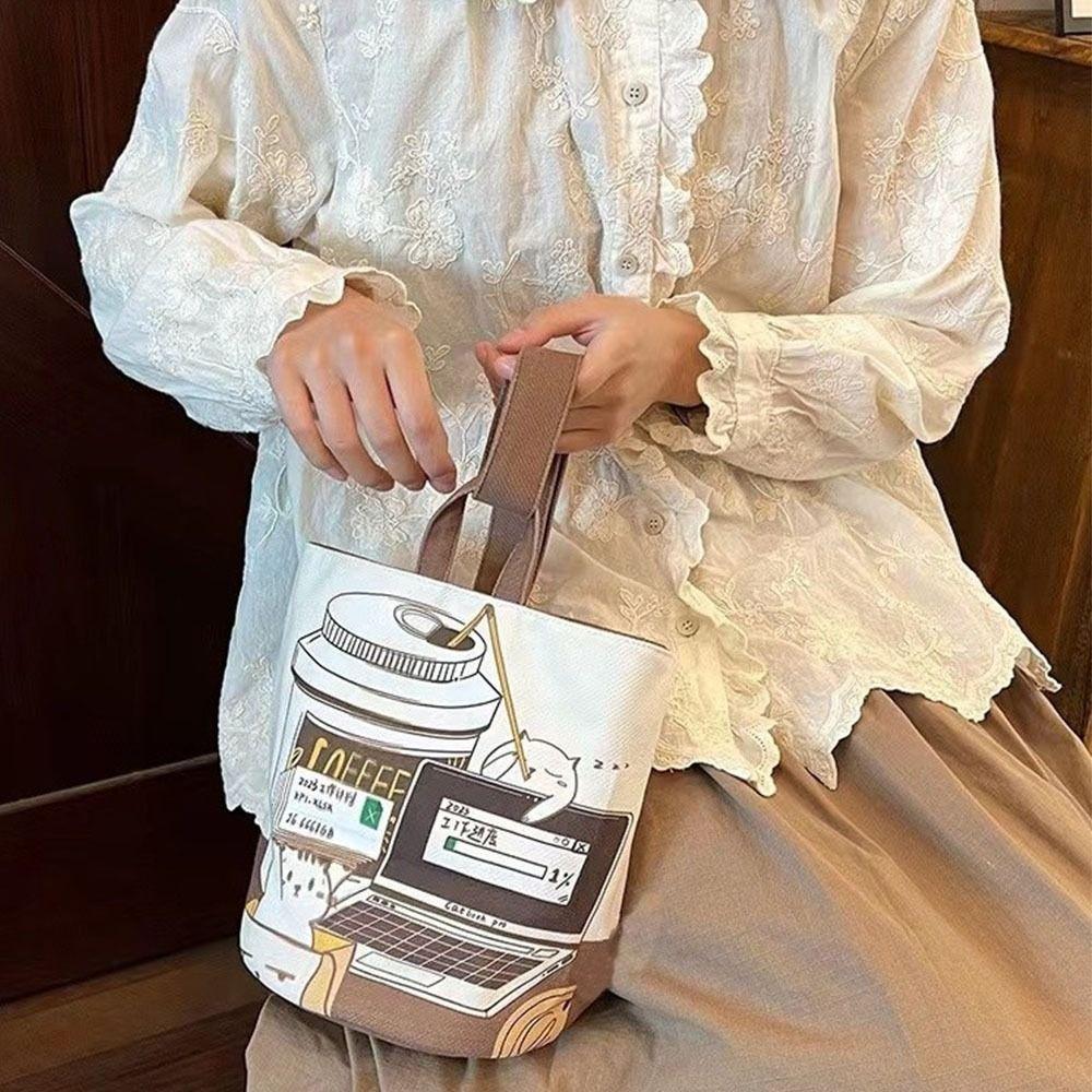 Холщовая сумка, сумка для мамы, большая вместительная сумка для обеда, сумка-ведро с милым мультяшным кофе и котом, женская сумка-ведро
Холщовая сумка, сумка для мамы, большая вместительная сумка для обеда, сумка-ведро с милым мультяшным кофе и котом, женская сумка-ведро