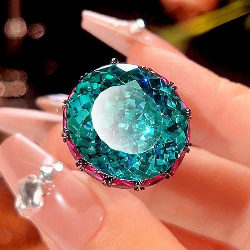 Ювелирные изделия Медное основание Позолоченная Имитация Сухая роза Легкая роскошь Инкрустированный Древний перстень Камень 18 * 20
Ювелирные изделия Медное основание Позолоченная Имитация Сухая роза Легкая роскошь Инкрустированный Древний перстень Камень 18 * 20