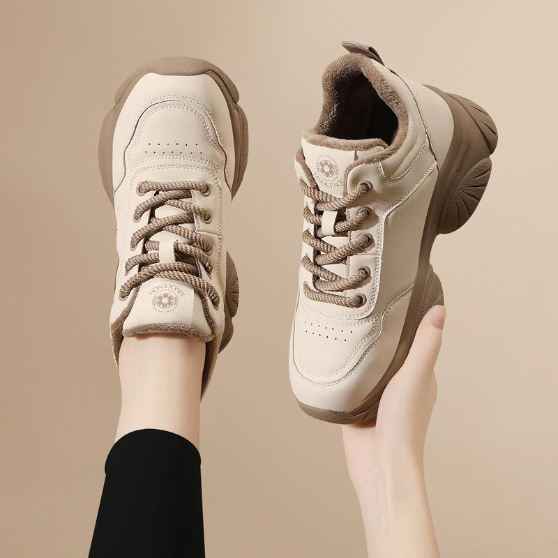 thick-soled non-slip versatile autumn and winter women s travel shoes heightening soft-soled comfortable sports shoes 40
thick-soled non-slip versatile autumn and winter women s travel shoes heightening soft-soled comfortable sports shoes 40