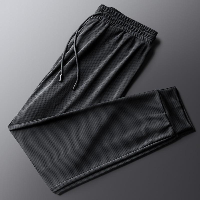 Men s Loose Fit Casual Pants Long Trousers Mesh Fabric Elastic Waistband Drawstring Jogger Style Comfortable Design M чёрный
Men s Loose Fit Casual Pants Long Trousers Mesh Fabric Elastic Waistband Drawstring Jogger Style Comfortable Design M чёрный