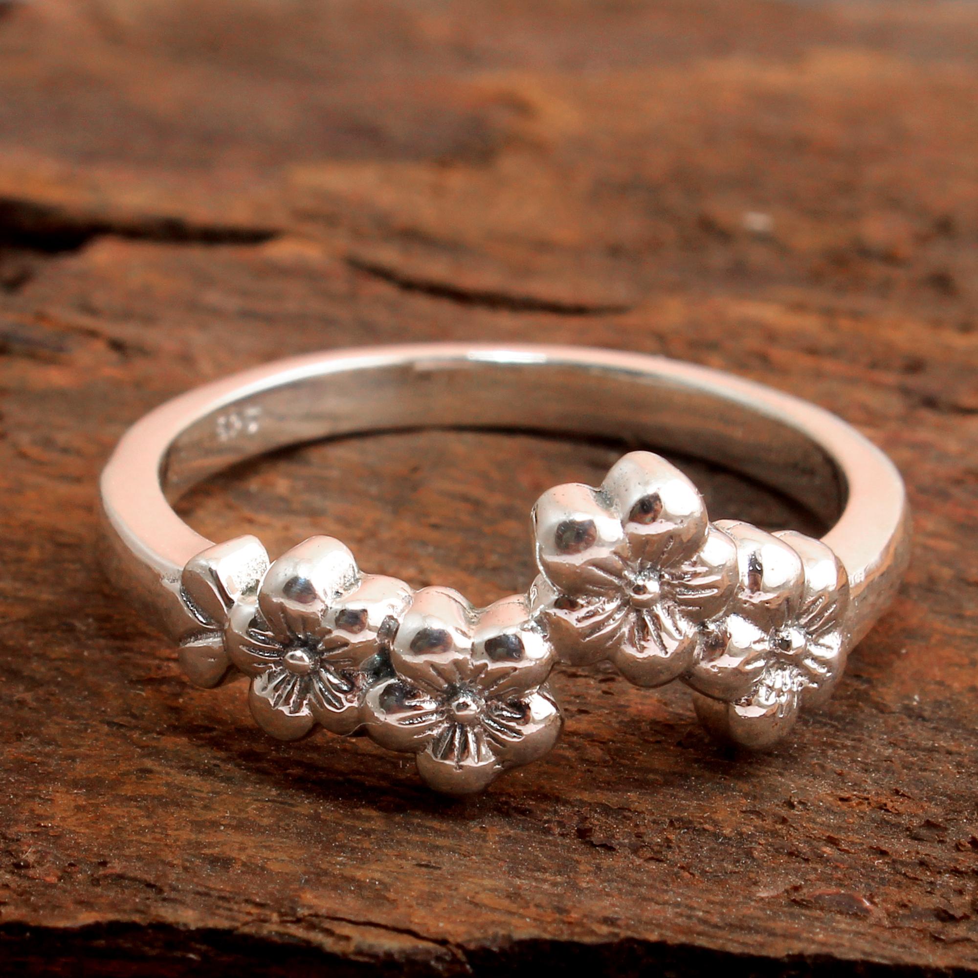 Женское кольцо, кольцо-цветок, эффектные украшения, украшения ручной работы, кольцо из стерлингового серебра 925 пробы 9.5 серебряный
Женское кольцо, кольцо-цветок, эффектные украшения, украшения ручной работы, кольцо из стерлингового серебра 925 пробы 9.5 серебряный
