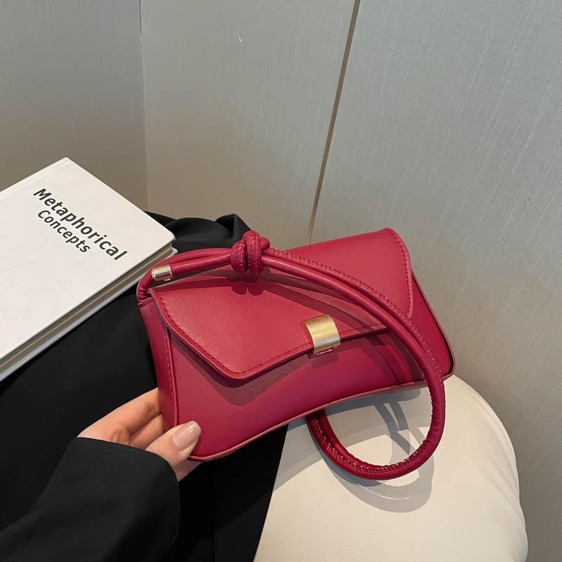 Fresh contrasting colors, new fashion 2025 spring new casual solid color underarm shoulder portable baguette women s bag хакі
Fresh contrasting colors, new fashion 2025 spring new casual solid color underarm shoulder portable baguette women s bag хакі