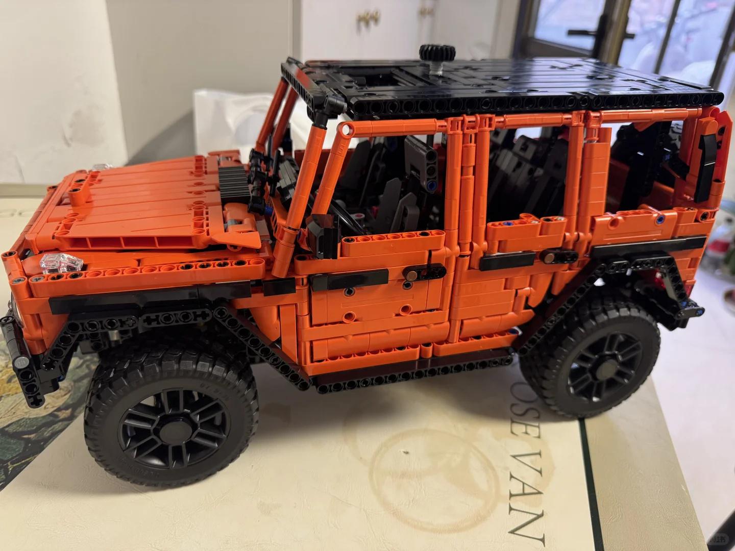 New MOC car model home decor building blocks children s boy holiday gift;
New MOC car model home decor building blocks children s boy holiday gift;