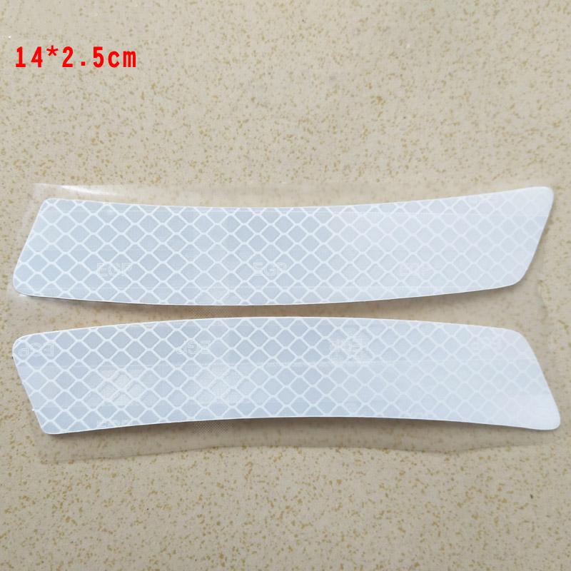Car tyre Eyebrow Stickers Universal Safety Warning Mark Reflective Tape Auto Exterior Motorcycle Bike Helmet белый
Car tyre Eyebrow Stickers Universal Safety Warning Mark Reflective Tape Auto Exterior Motorcycle Bike Helmet белый