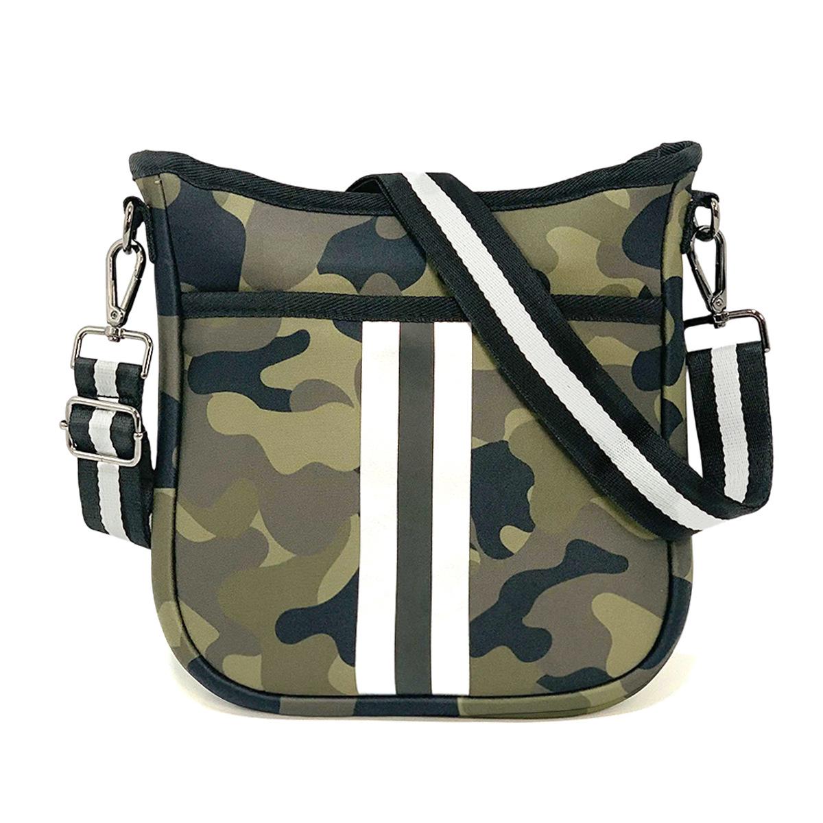 Women’s Camouflage Stripe Neoprene Crossbody Handbag – Versatile, Large Capacity, Outdoor Summer Fashion
Women’s Camouflage Stripe Neoprene Crossbody Handbag – Versatile, Large Capacity, Outdoor Summer Fashion