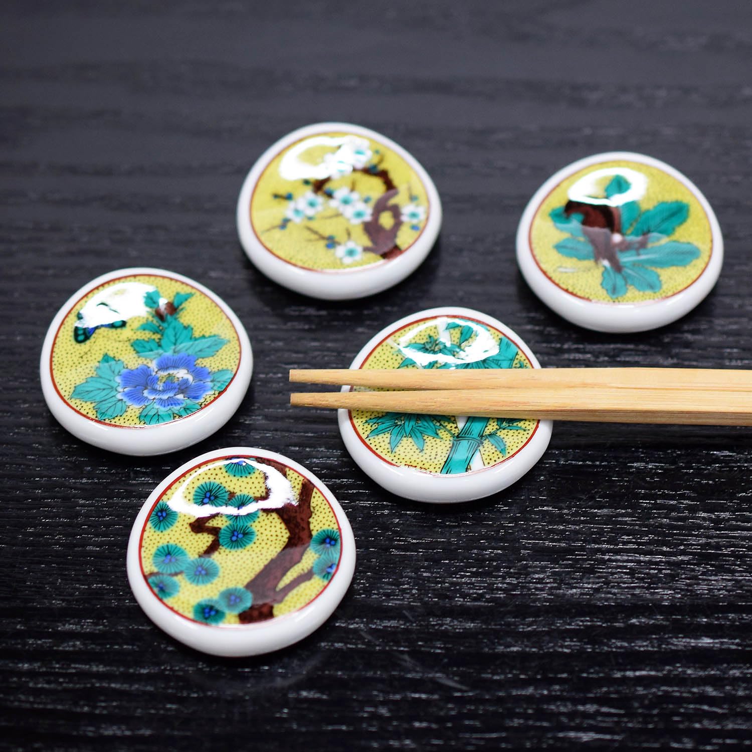 Waza no Stylish Japanese Kutani Ware Chopstick Set of Yoshidaya Ewari Ceramic Cutlery Made in Japan Kura Rests, 5, Design, High-Quality Rests, жёлтый
Waza no Stylish Japanese Kutani Ware Chopstick Set of Yoshidaya Ewari Ceramic Cutlery Made in Japan Kura Rests, 5, Design, High-Quality Rests, жёлтый