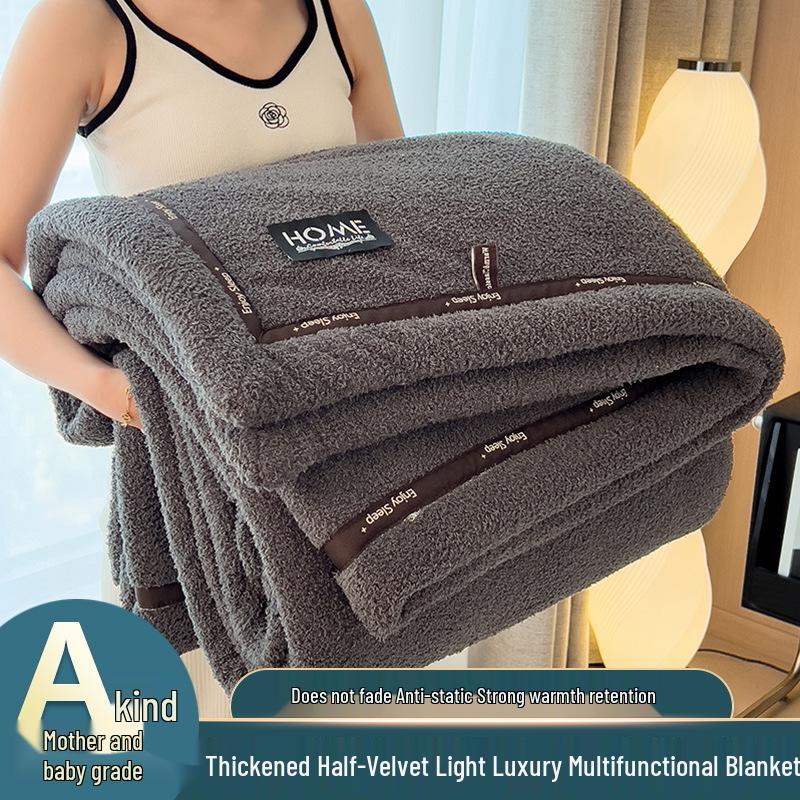 Luxurious Winter Wool Blanket – Thickened, Solid Color, Versatile for Sofa, Office, or Nap Pillowcase 48x74 cm Single
Luxurious Winter Wool Blanket – Thickened, Solid Color, Versatile for Sofa, Office, or Nap Pillowcase 48x74 cm Single