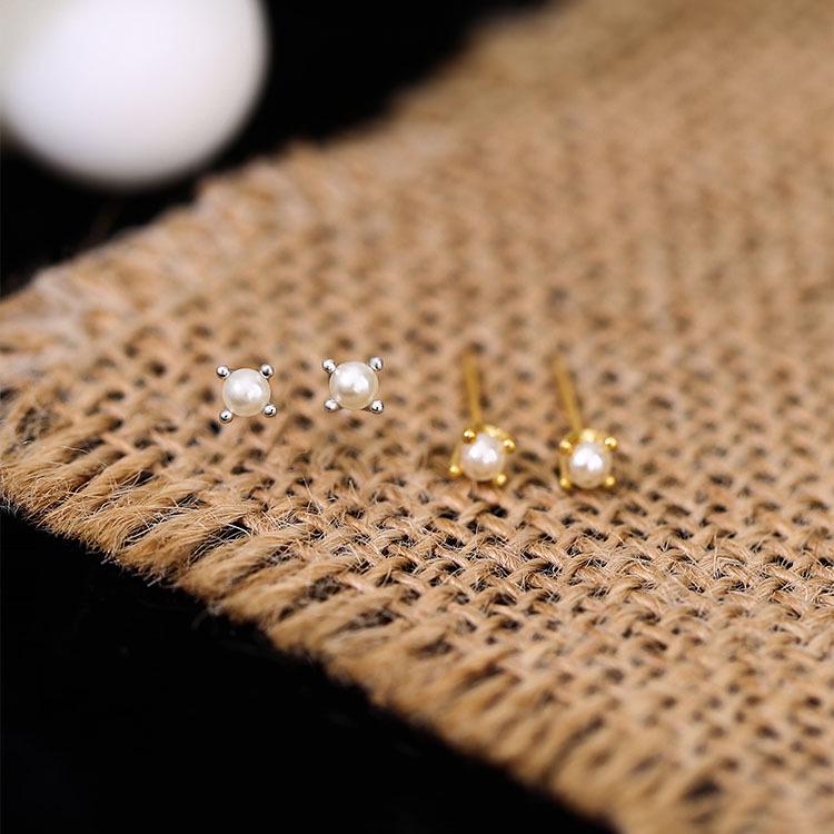 Gold-Plated S925 Sterling Silver Pearl Stud Earrings – Fashionable, Versatile, Niche Design Women s Jewelry Platinum Stud Earrings 3mm
Gold-Plated S925 Sterling Silver Pearl Stud Earrings – Fashionable, Versatile, Niche Design Women s Jewelry Platinum Stud Earrings 3mm