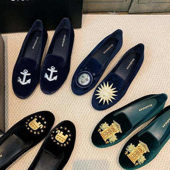 Seconds hair~ Grape mother, French exquisite embroidery one-pedal velvet flat-soled soft-soled loafer beanie single shoes women 40
Seconds hair~ Grape mother, French exquisite embroidery one-pedal velvet flat-soled soft-soled loafer beanie single shoes women 40