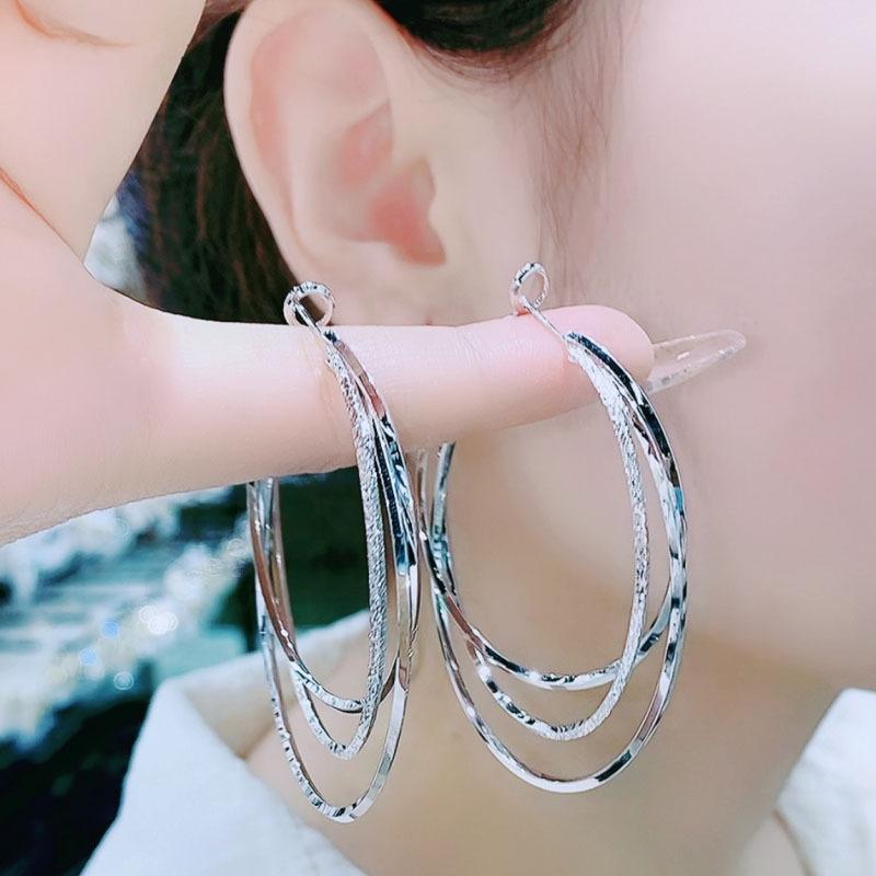 Summer Temperament Multi-layer Large Circle Earrings срібний
Summer Temperament Multi-layer Large Circle Earrings срібний