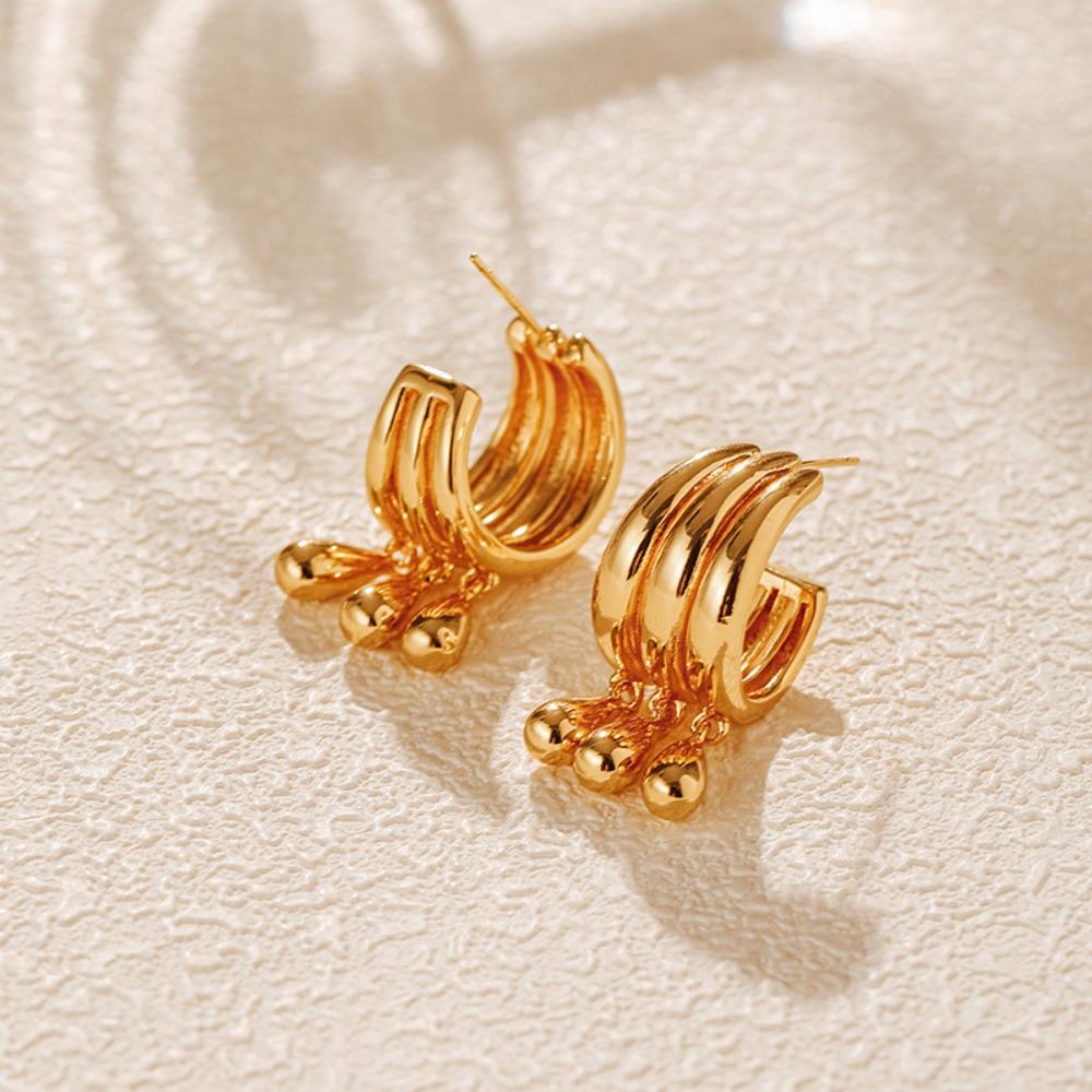 Hiphop Drop Pendant Ear Stud Shiny Plating C-shaped Ear Jewelry Multilayer Drop Earrings Party
Hiphop Drop Pendant Ear Stud Shiny Plating C-shaped Ear Jewelry Multilayer Drop Earrings Party