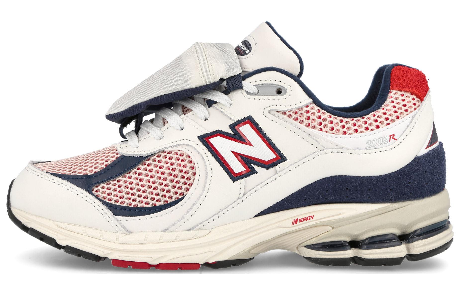 2002R New Balance Pouch - Navy Red M2002RVE 41.5
2002R New Balance Pouch - Navy Red M2002RVE 41.5