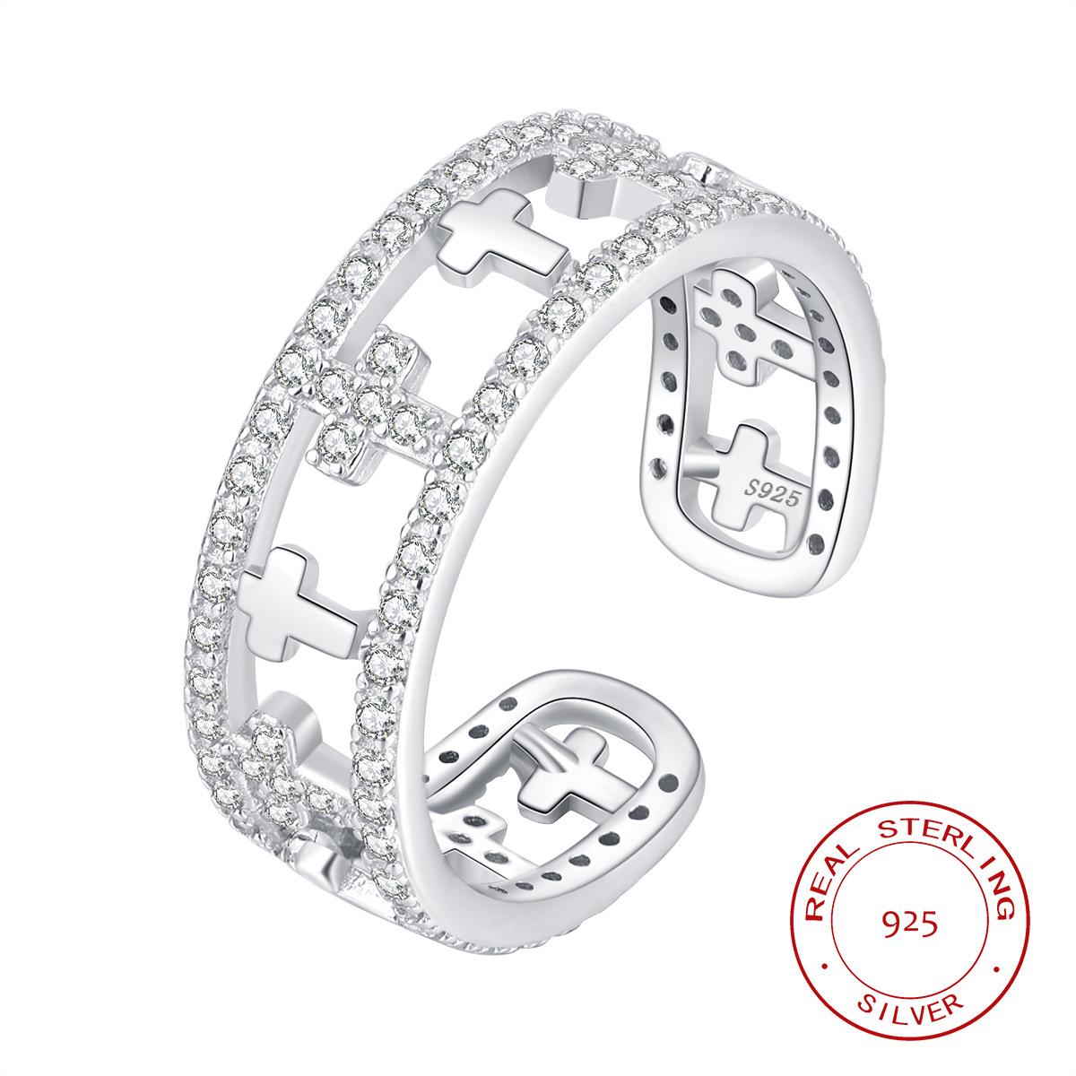 Кольцо из стерлингового серебра 925 пробы с полым цирконовым крестом, можно носить одно или в наборе - Европейско-американский тренд Adjustable Open Size
Кольцо из стерлингового серебра 925 пробы с полым цирконовым крестом, можно носить одно или в наборе - Европейско-американский тренд Adjustable Open Size