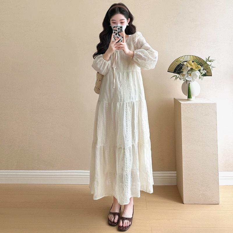 2025 Autumn Korean Fashion Embroidered Slimming Dress Double Extra Large
2025 Autumn Korean Fashion Embroidered Slimming Dress Double Extra Large