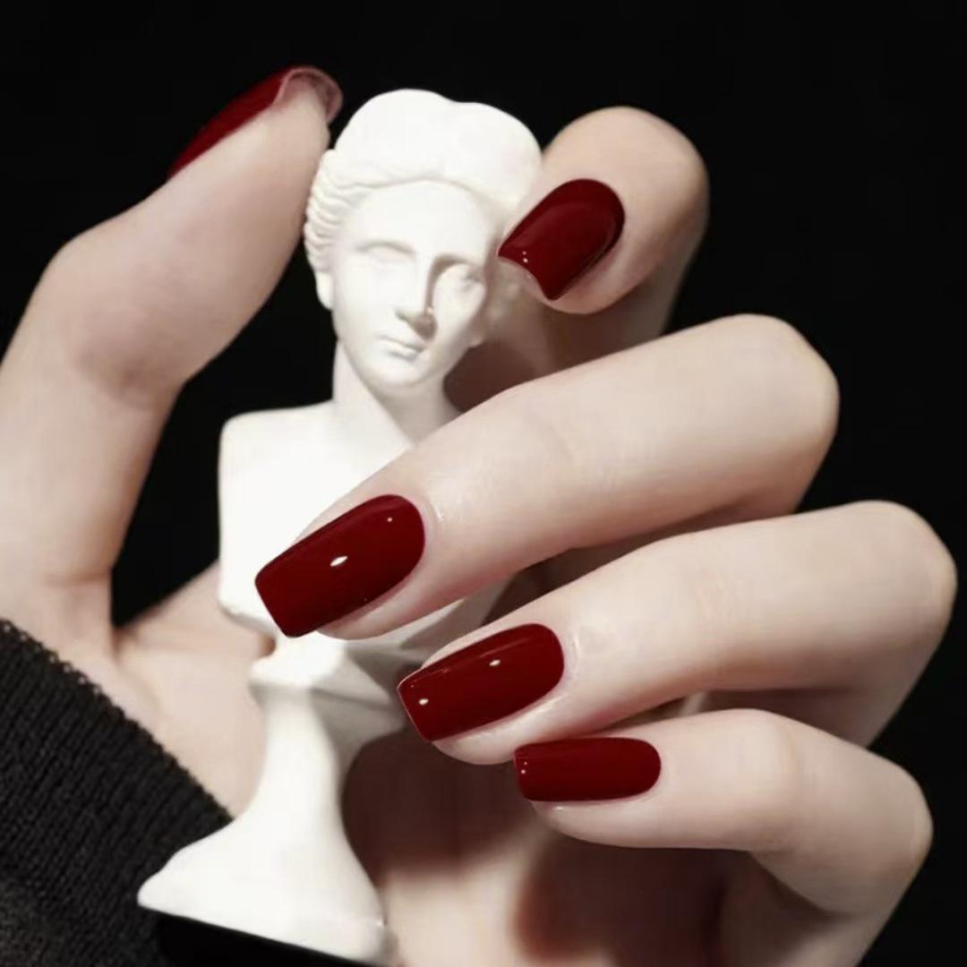 Burgundy Medium Long Square Wearable Nails - Autumn/Winter Whitening False Nail Patches Glue Package
Burgundy Medium Long Square Wearable Nails - Autumn/Winter Whitening False Nail Patches Glue Package