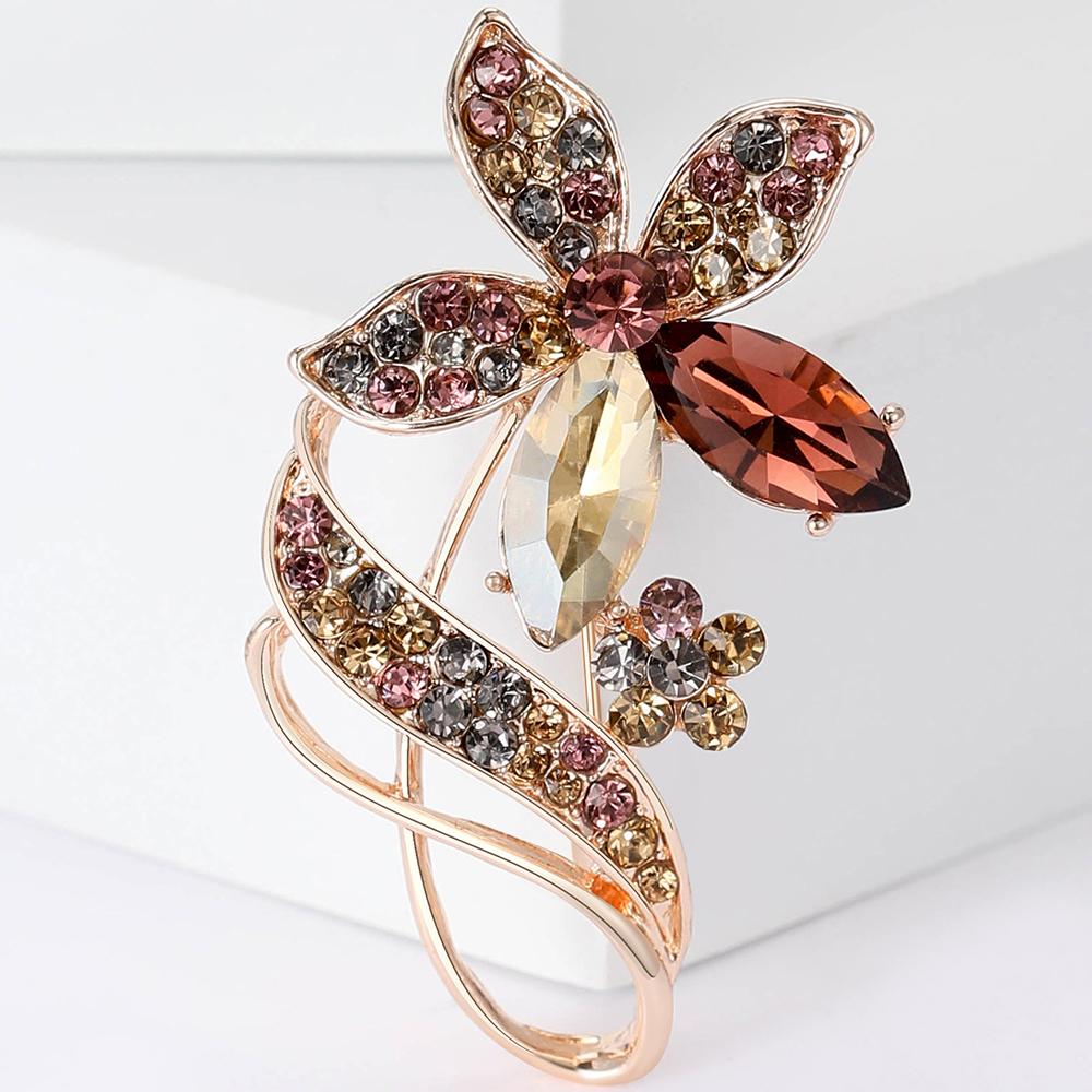 Женская хрустальная брошь-цветок, булавка, броши со стразами, свадебные украшения, подарки на лацкан
Женская хрустальная брошь-цветок, булавка, броши со стразами, свадебные украшения, подарки на лацкан