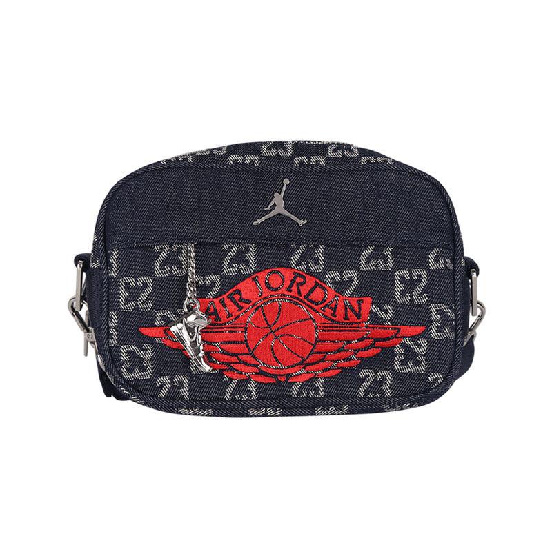 Jordan Logo Sports Casual Crossbody Bag Unisex bags Blue IW1551-455 Blue
Jordan Logo Sports Casual Crossbody Bag Unisex bags Blue IW1551-455 Blue