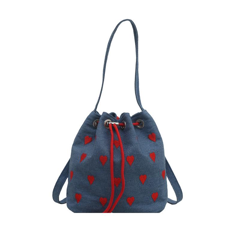 Korean embroidery love strap pink handbag new shoulder messenger bag texture pleated bucket bag синій
Korean embroidery love strap pink handbag new shoulder messenger bag texture pleated bucket bag синій
