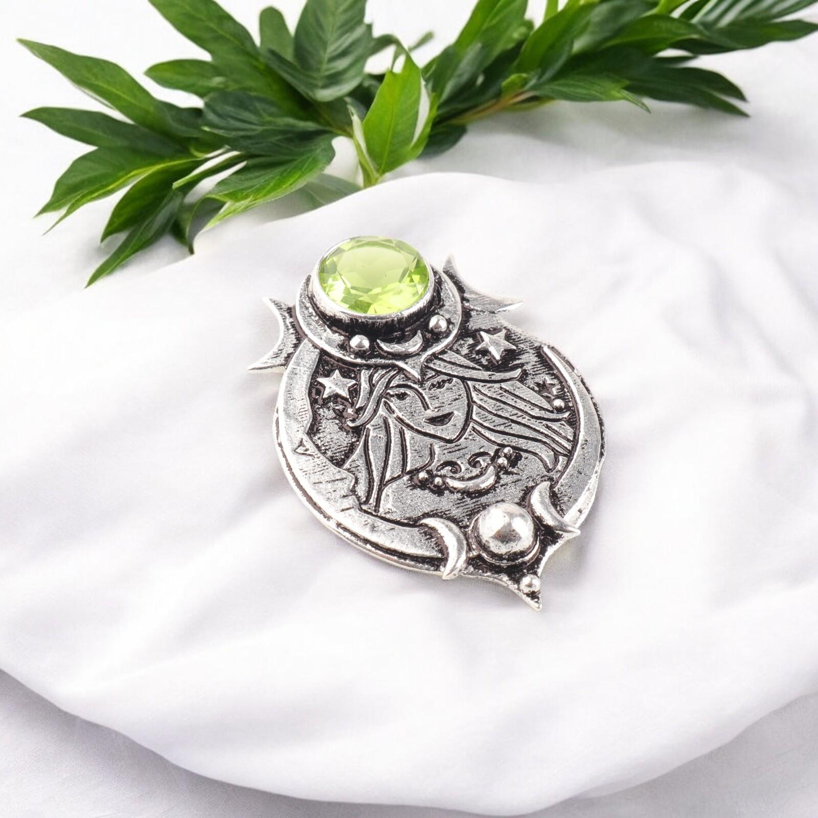 Unique 925 Solid Sterling Silver Handmade Natural Peridot Necklace Pendant1.63 CP-22-12
Unique 925 Solid Sterling Silver Handmade Natural Peridot Necklace Pendant1.63 CP-22-12