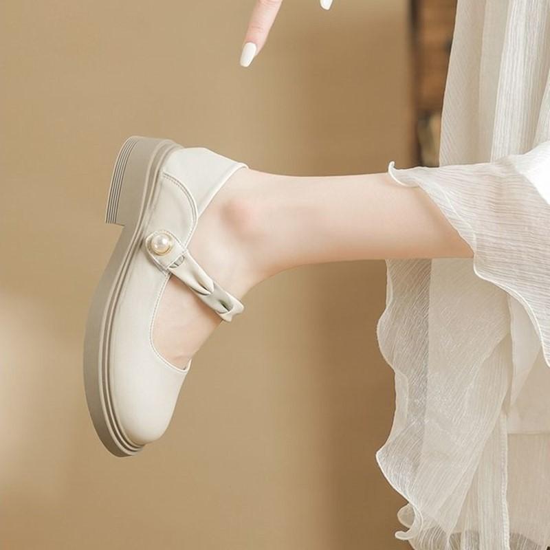 Cheongsam shoes Mary Jane single shoes women s summer 2025 new flat-bottomed bag head sandals French evening gentle bridesmaid shoes 40
Cheongsam shoes Mary Jane single shoes women s summer 2025 new flat-bottomed bag head sandals French evening gentle bridesmaid shoes 40