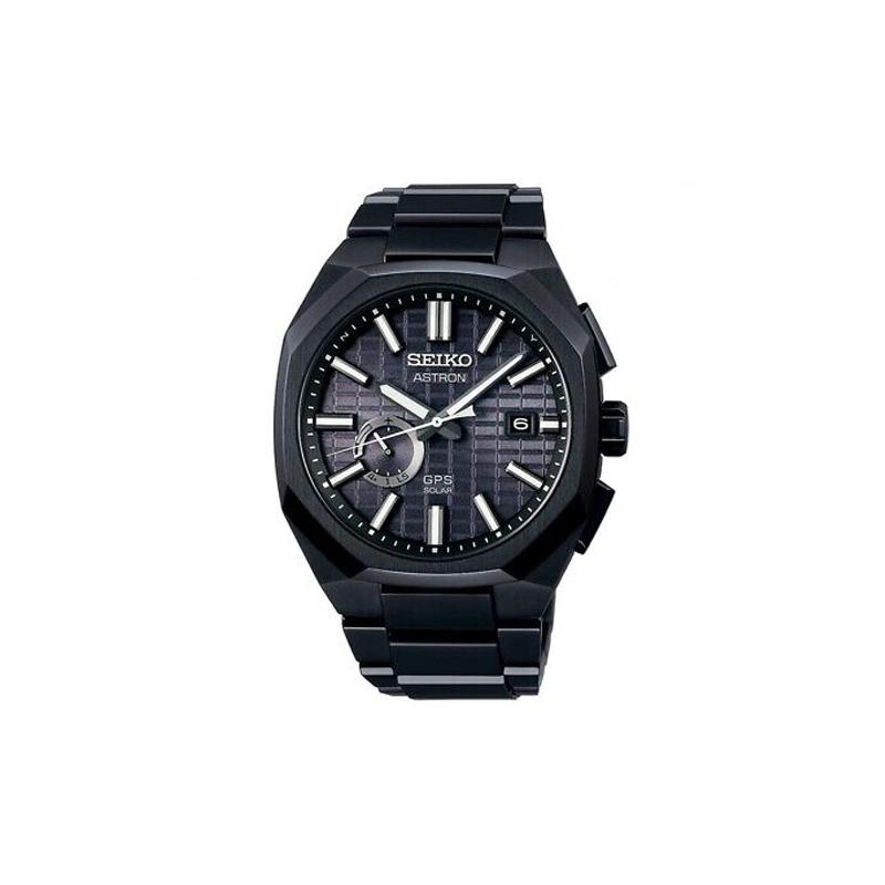 SEIKO 100 meters waterproof solar Quartz titanium strap 41.2mm men s watch black dial SBXD015
SEIKO 100 meters waterproof solar Quartz titanium strap 41.2mm men s watch black dial SBXD015