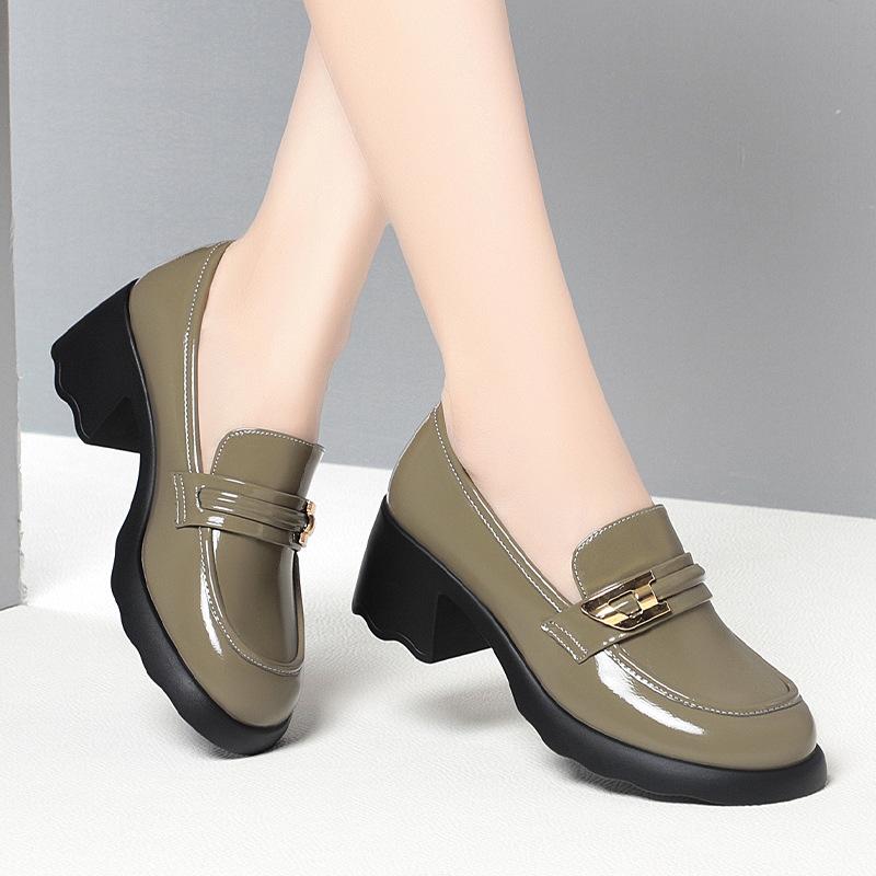 Модные туфли на платформе в британском стиле 3 см, женские мокасины, весна 2024 г., яркие кожаные туфли на среднем каблуке для офисной мамы 38
Модные туфли на платформе в британском стиле 3 см, женские мокасины, весна 2024 г., яркие кожаные туфли на среднем каблуке для офисной мамы 38