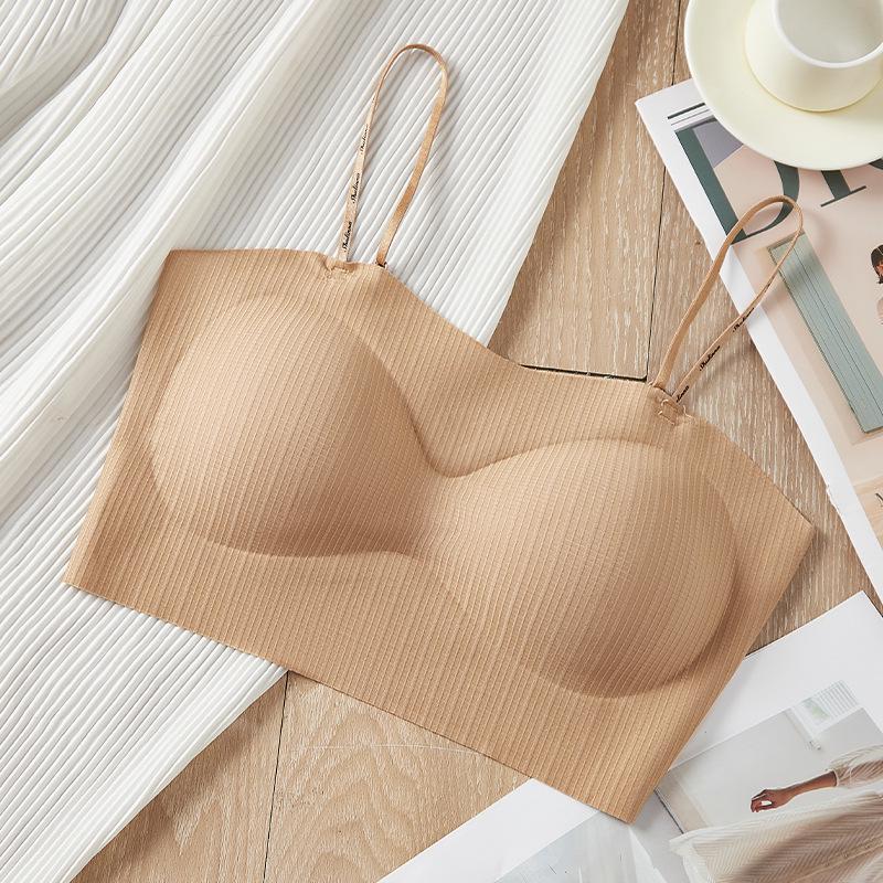 Ice Silk Wireless Off-Shoulder Bandeau Bra with Chest Pad - Sexy, Thin, and Stylish Summer Camisole for Women One Size хакі
Ice Silk Wireless Off-Shoulder Bandeau Bra with Chest Pad - Sexy, Thin, and Stylish Summer Camisole for Women One Size хакі