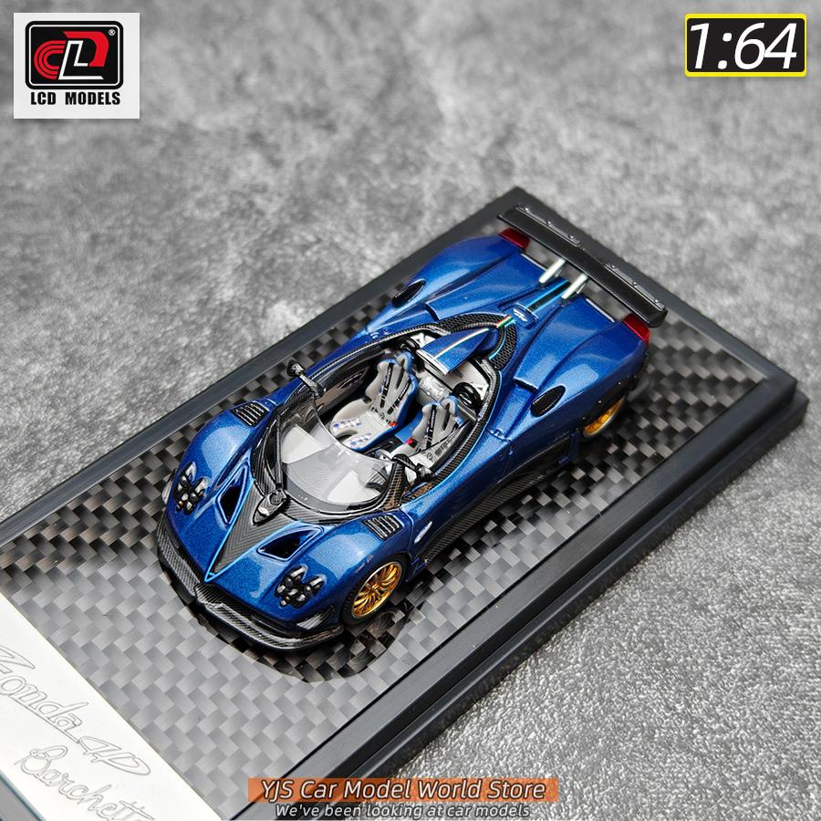 LCD diecast model 1:64 Pagani Zonda HP new car model for static decorative items to give to friends as a holiday gift colle синій
LCD diecast model 1:64 Pagani Zonda HP new car model for static decorative items to give to friends as a holiday gift colle синій